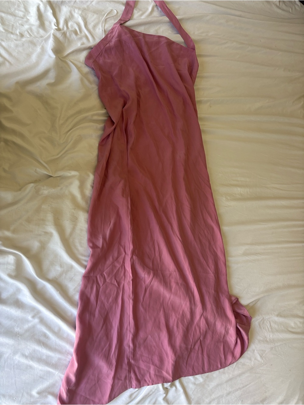 Reformation Alli Silk Dress

108 - Picture 3 of 5